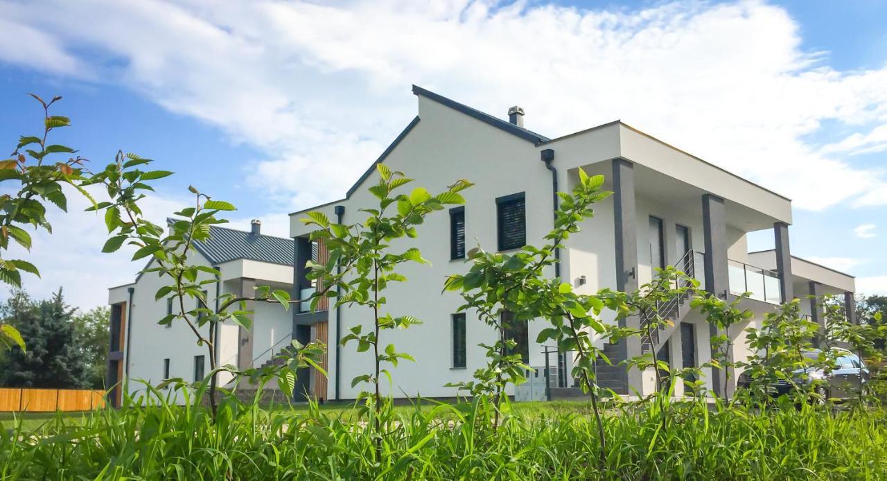 Apartma Mariposa Banovci Exterior photo